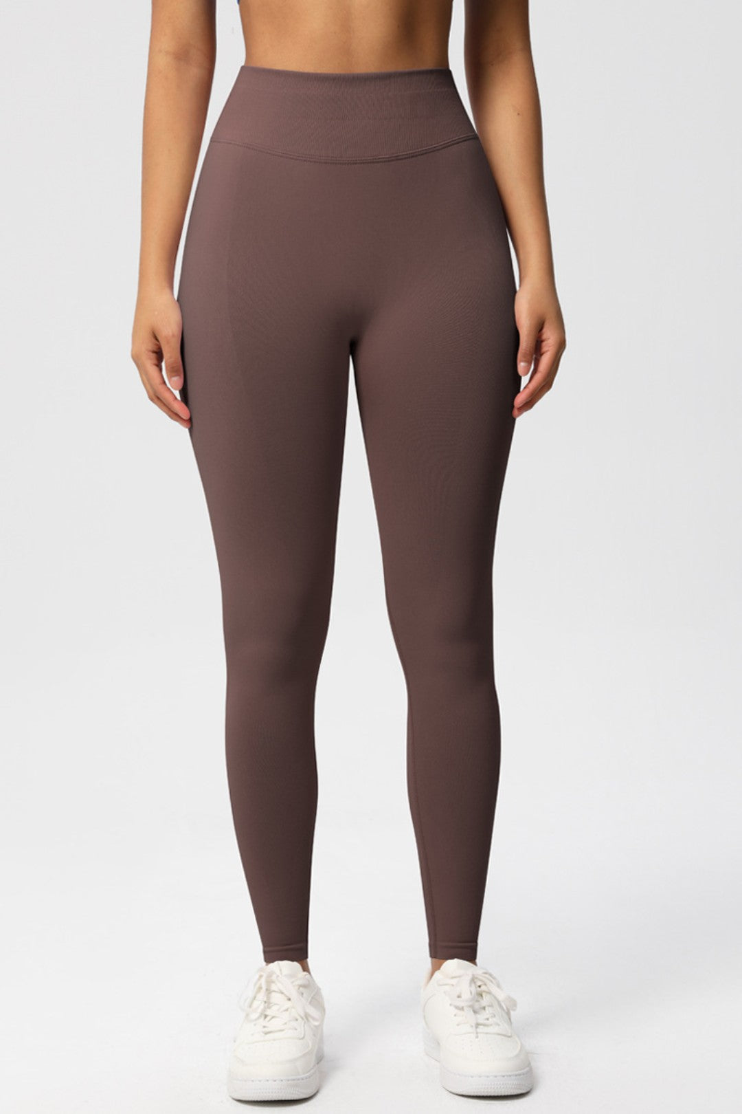 טייץ מחטב בגזרה גבוהה