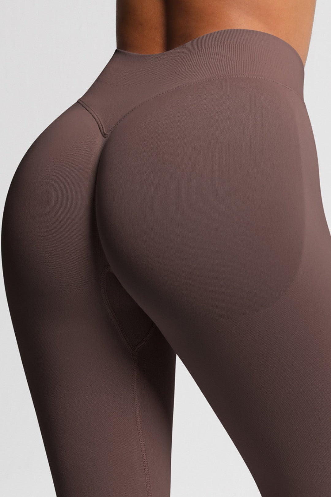 טייץ מחטב בגזרה גבוהה