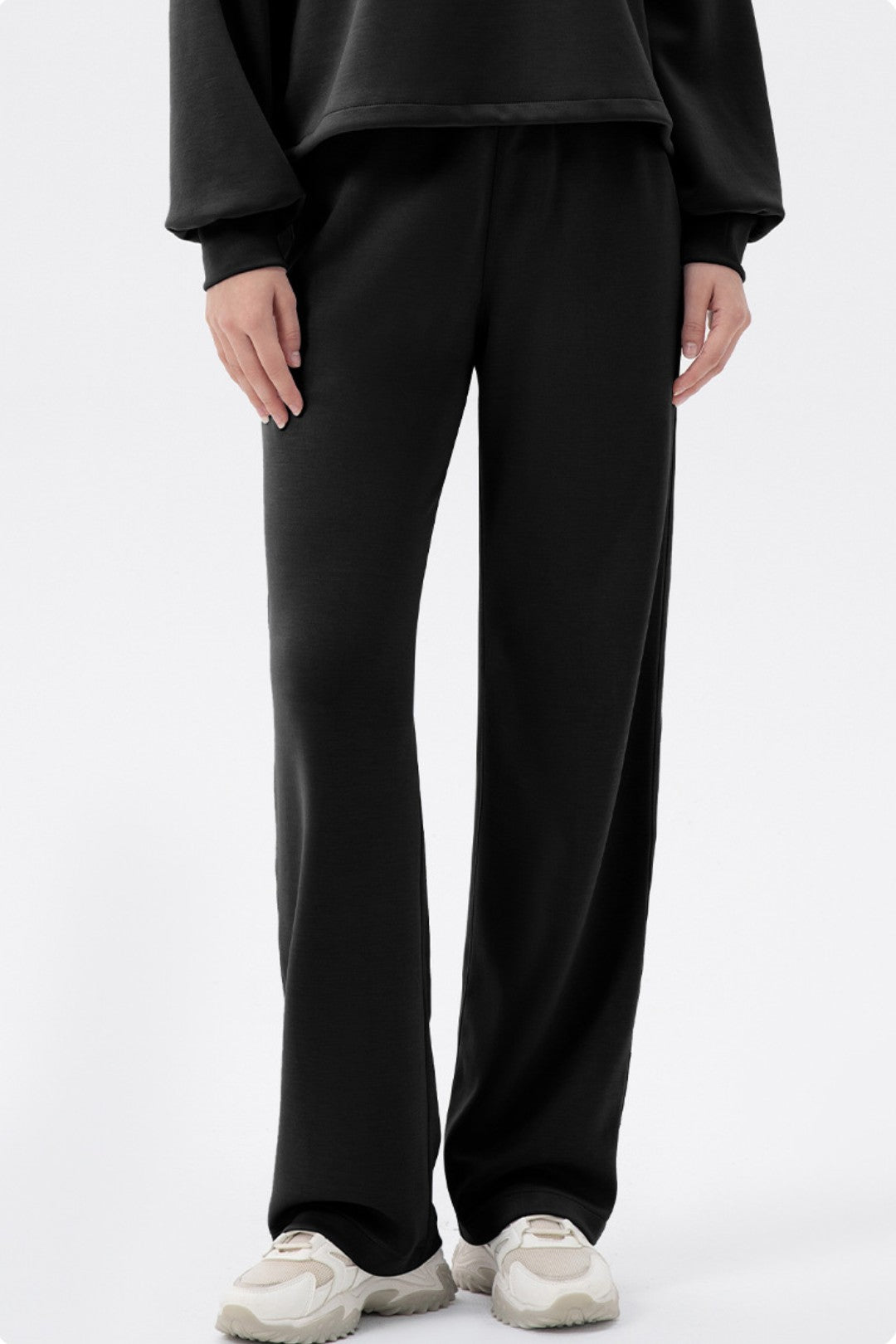 מכנסיים רחבים